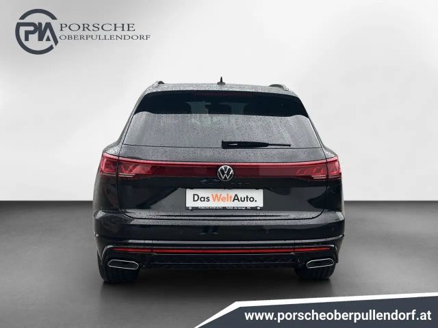 Volkswagen Touareg 4Motion R-Line