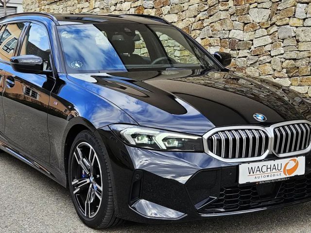 BMW 330 330i Touring xDrive