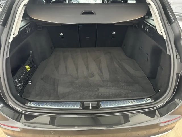 Mercedes-Benz C 220 AVANTGARDE C 220 d Estate