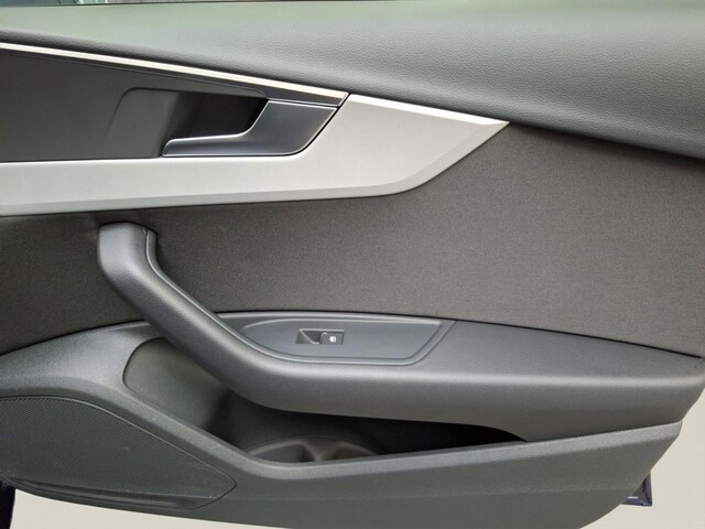 Audi A4 35 TFSI S-Tronic Sedan