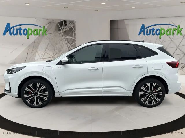 Ford Kuga Plug in Hybrid ST Line X