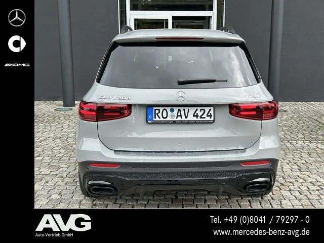 Mercedes-Benz GLB 220 4MATIC AMG Line GLB 220 d