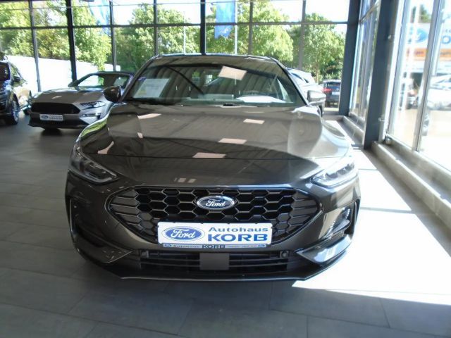 Ford Focus EcoBoost ST Line