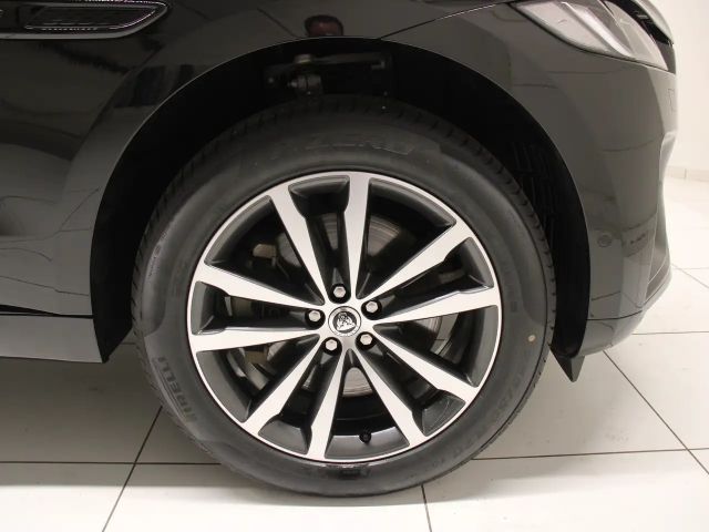 Jaguar F-Pace AWD D300 R-Dynamic