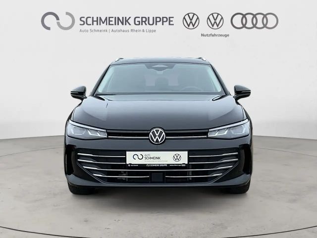 Volkswagen Passat 1.5 eTSI Business DSG
