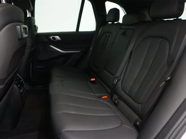 BMW X5 xDrive45e