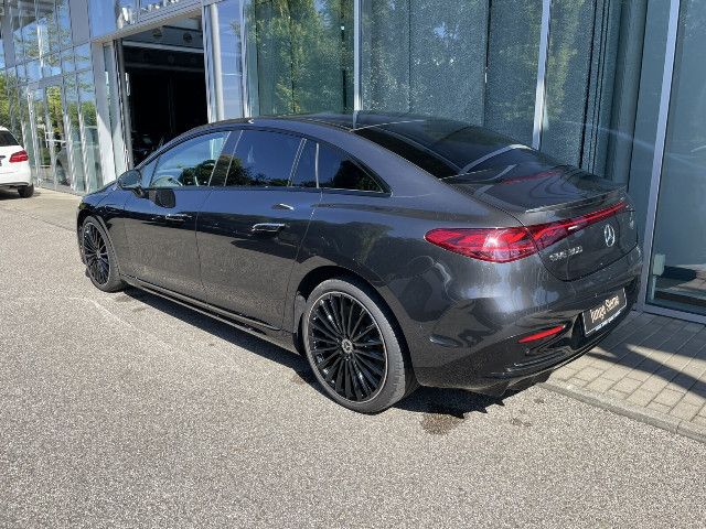 Mercedes-Benz EQE 300 Sedan