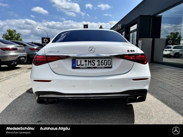Mercedes-Benz AMG S S 63 AMG Sedan