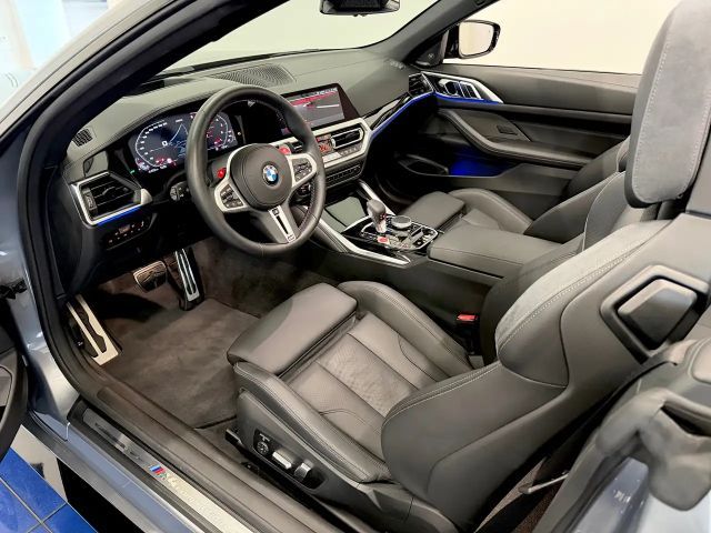 BMW M4 Cabrio Competition xDrive