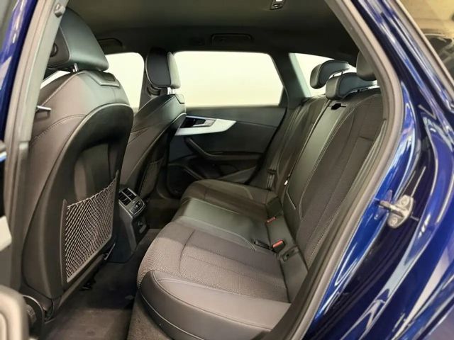 Audi A4 35 TFSI S-Line