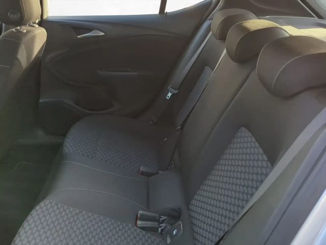 Opel Astra 1.2 Turbo Edition Turbo