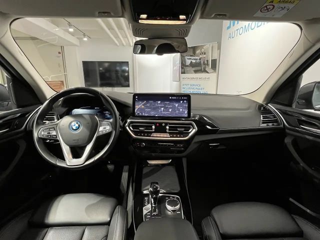 BMW X3 xDrive30e