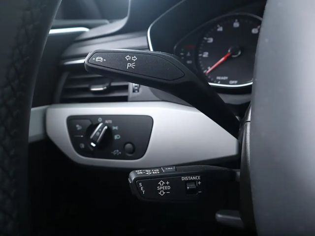Audi A4 40 TFSI Avant Quattro Sport