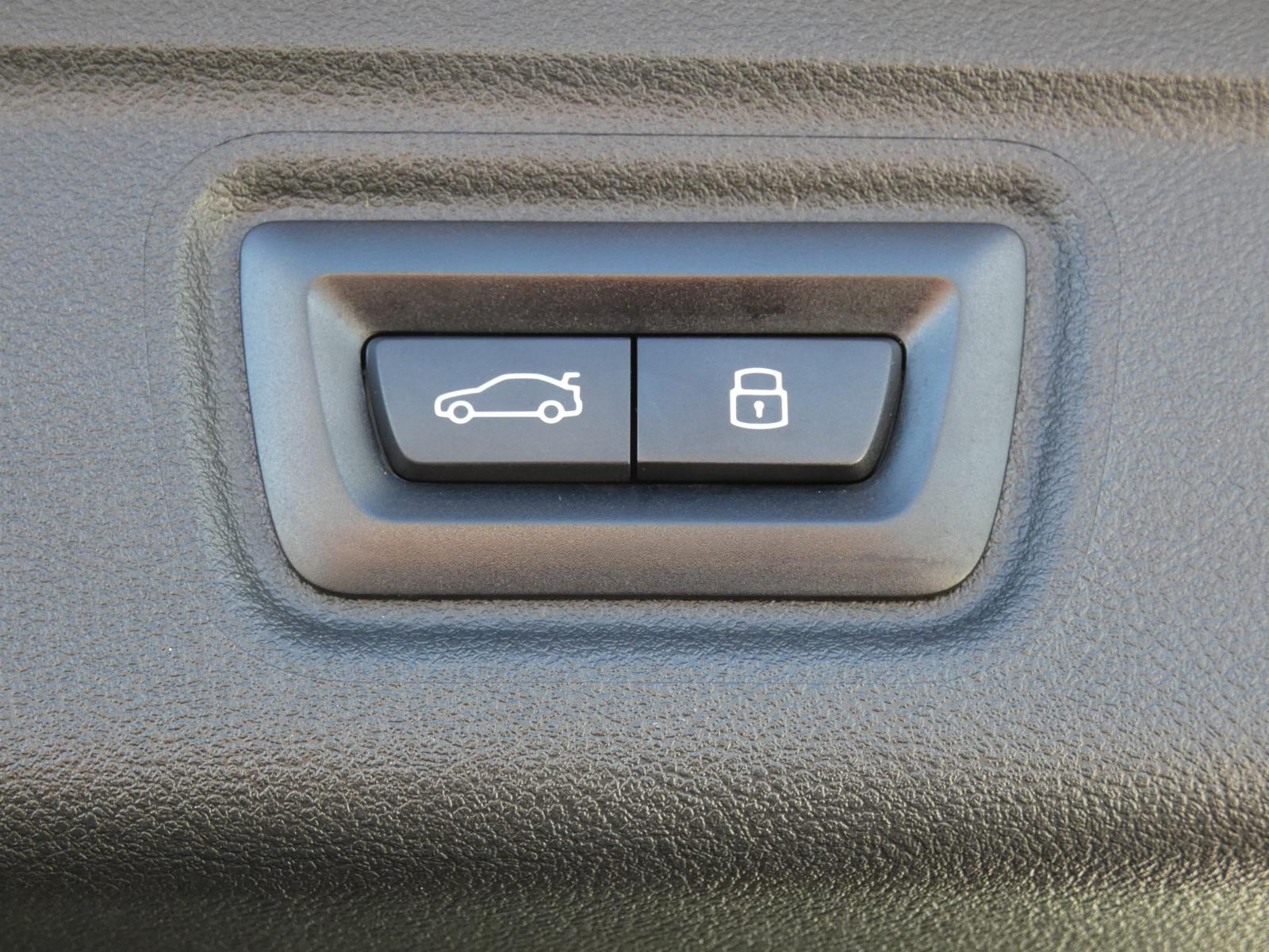 BMW 318 318d M-Sport Touring