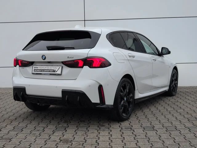 BMW 123 M-Sport Sedan xDrive