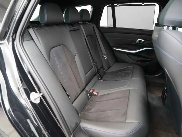 BMW 330 330i Touring