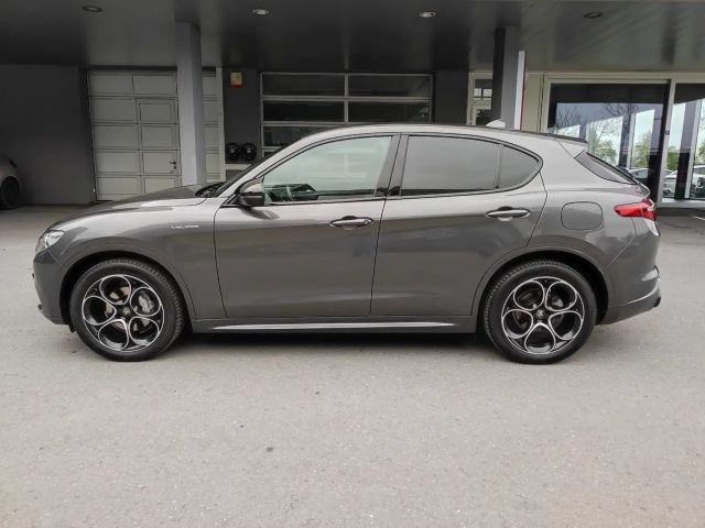 Alfa Romeo Stelvio AT8 Q4 Veloce