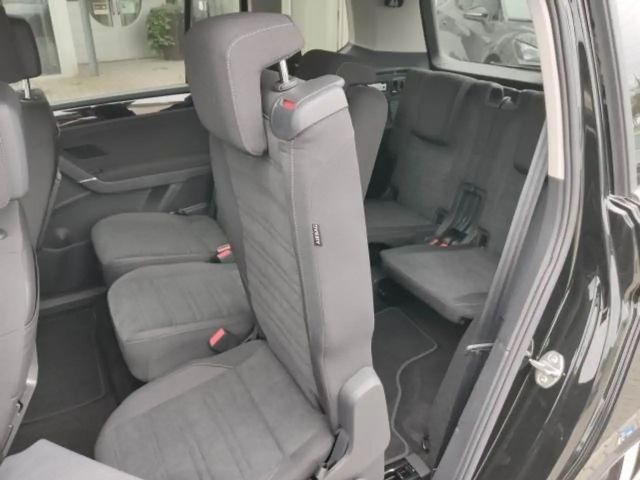 Volkswagen Touran 1.5 TSI DSG Highline