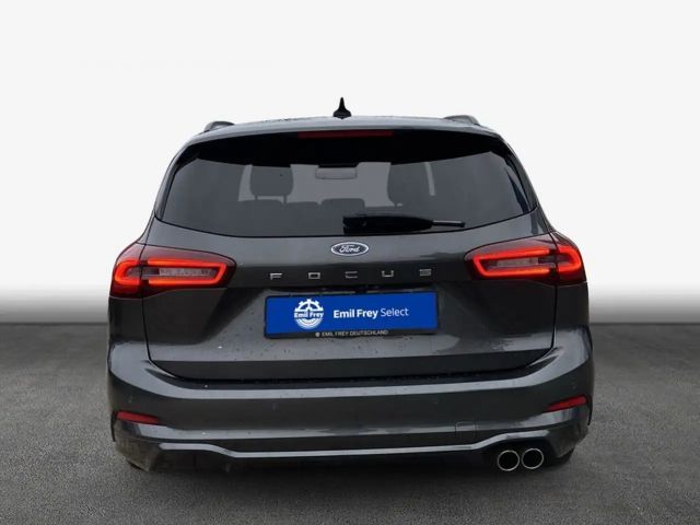 Ford Focus ST Line Wagon