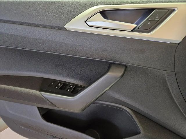 Volkswagen Taigo 1.0 TSI DSG Move