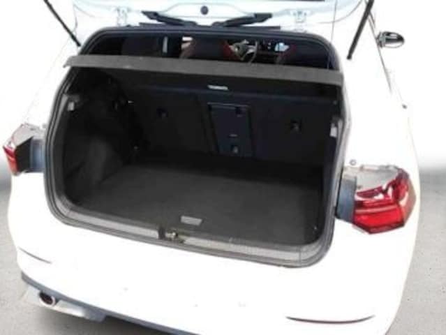 Volkswagen Golf 2.0 TSI Golf VIII