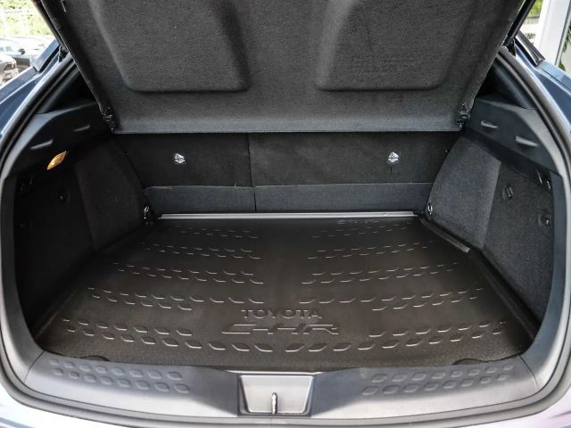 Toyota C-HR Hybride Team D