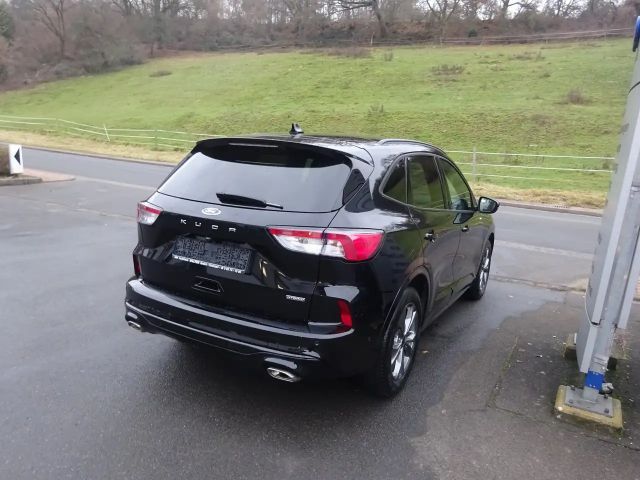 Ford Kuga Hybrid ST Line X