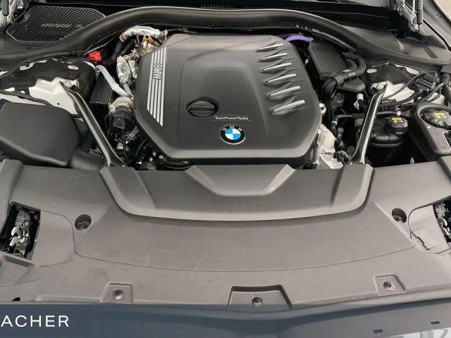 BMW 740 M-Sport Sedan xDrive