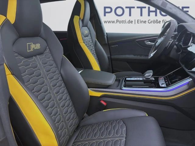 Audi RS Q8 Performance Quattro