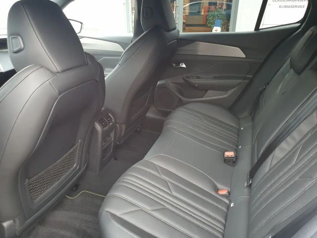 Peugeot 408 GT-Line Hybrid