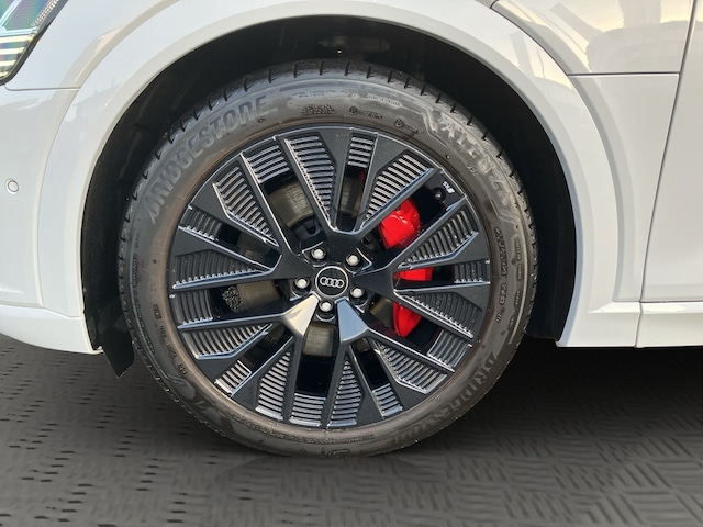 Audi Q8 e-tron 55 Quattro S-Line