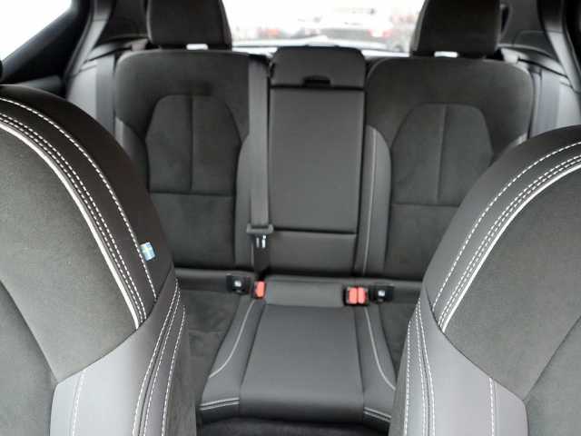 Volvo XC40 Plus Recharge