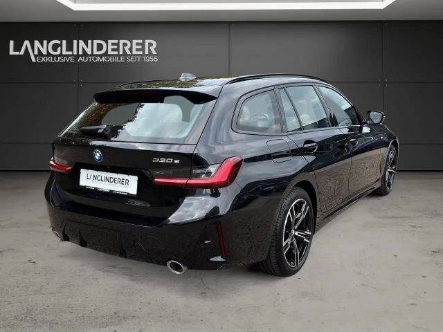 BMW 330 330e M-Sport Touring