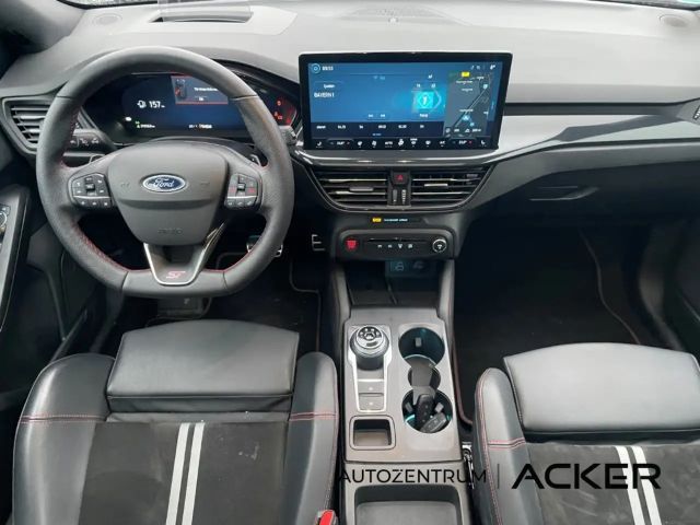 Ford Focus ST Line Wagon