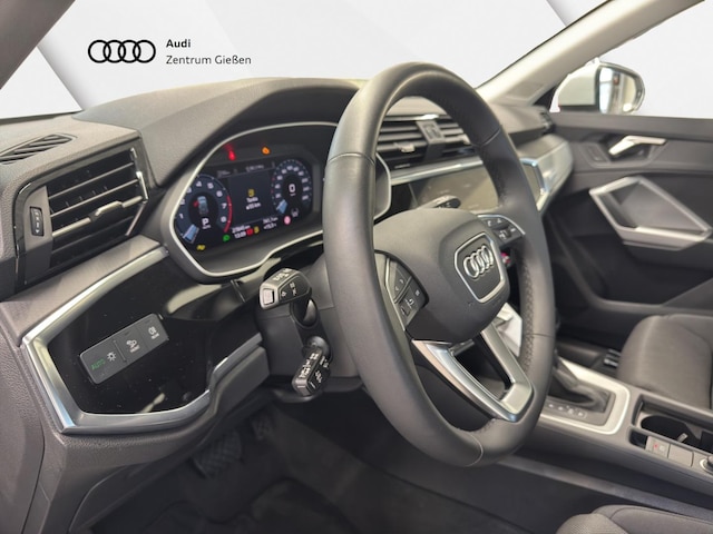 Audi Q3 35 TFSI S-Tronic
