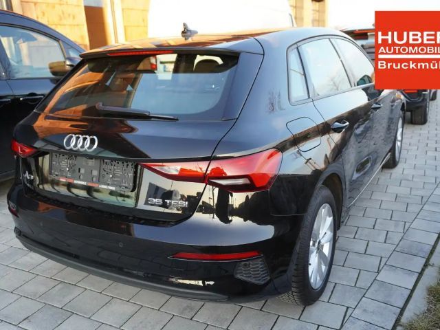 Audi A3 35 TFSI Sedan Sportback