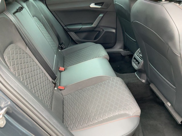 Seat Leon 1.5 TSI FR-lijn Sportstourer