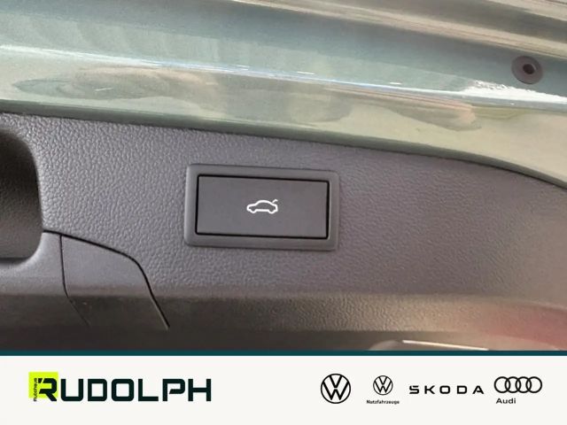 Volkswagen Passat 1.5 eTSI Business DSG