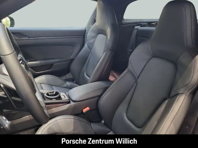 Porsche 992 4 Coupé GTS Targa