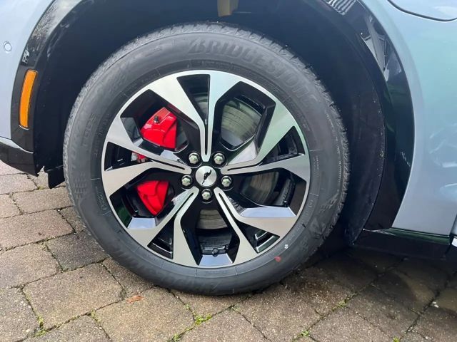 Ford Mustang Mach-E AWD