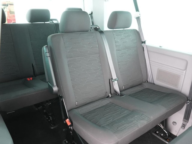 Volkswagen Caravelle 2.0 TDI DSG Lang T6