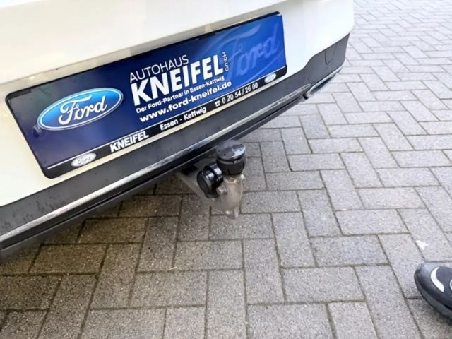 Mercedes-Benz CLA 200 AHK-el. klappb. Navi Digitales Cockpit LED El. Hec