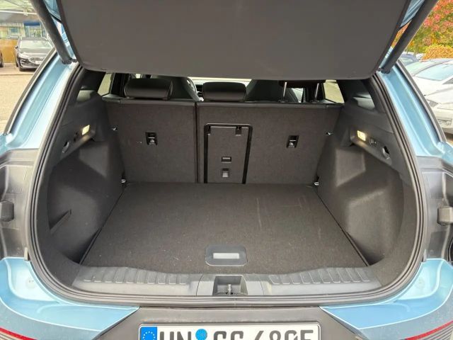 Ford Explorer Extended range Premium RWD