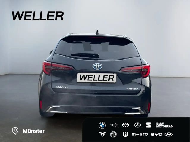 Toyota Corolla Hybride Team D