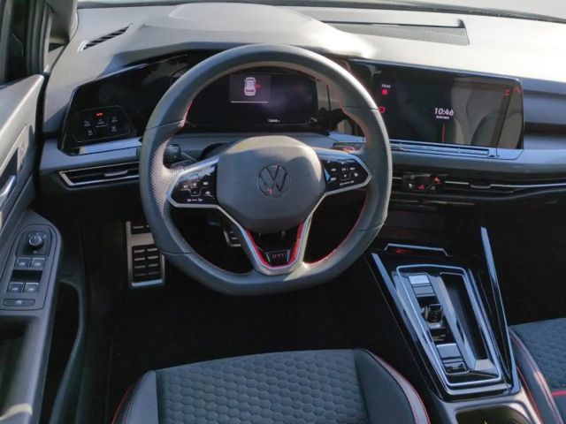 Volkswagen Golf 2.0 TSI DSG Golf VIII