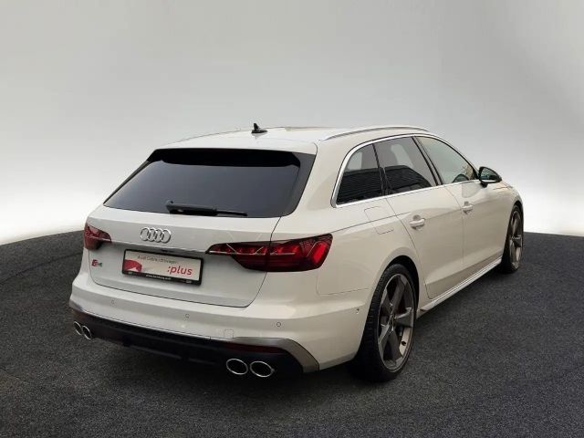 Audi S4 Quattro
