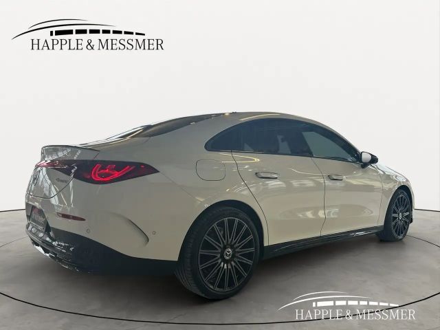Mercedes-Benz CLA 350 4MATIC AMG Line