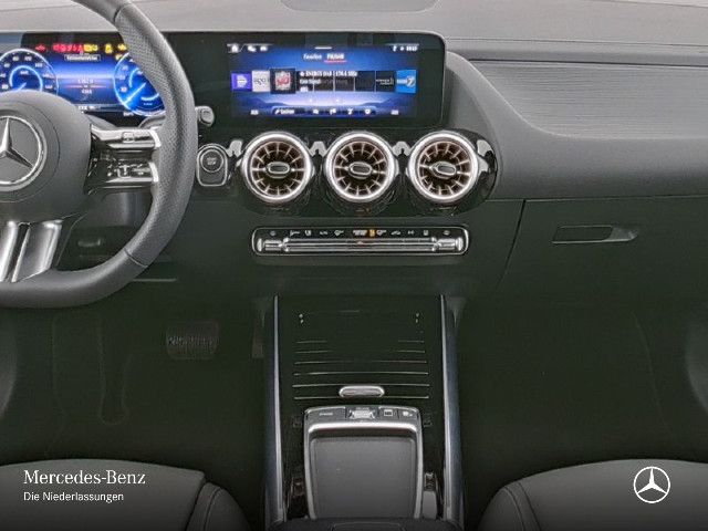 Mercedes-Benz EQA 300 4MATIC