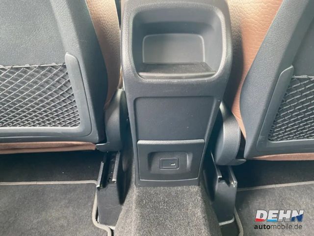 Mercedes-Benz GLA 250 4MATIC Progressive