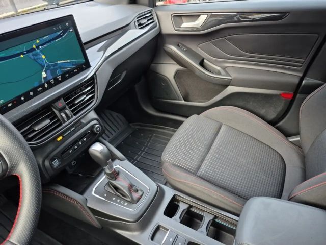 Ford Focus ST Line Wagon